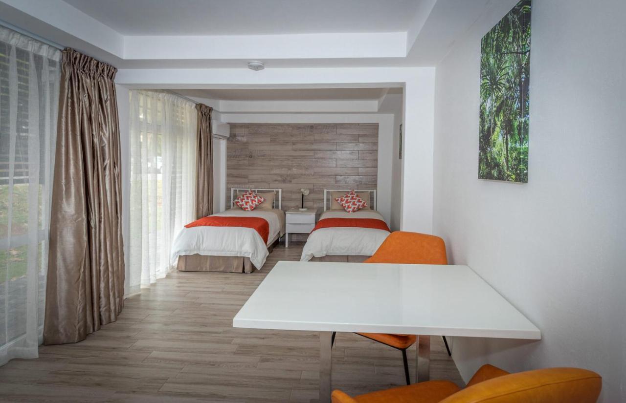 فلاينغ فيش كوف Christmas Island Apartments المظهر الخارجي الصورة